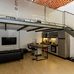 Industrial Loft -center Of Turin- By Happyhostorino