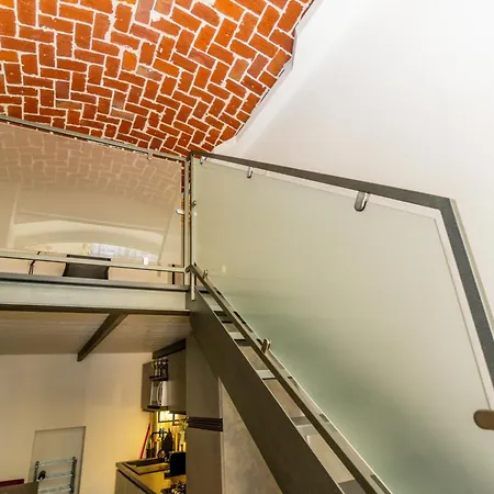 Industrial Loft -center Of Turin- By Happyhostorino Apartamento