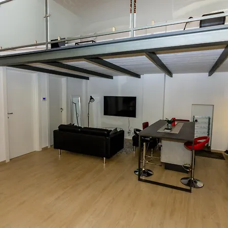 Industrial Loft -center Of Turin- By Happyhostorino Torino