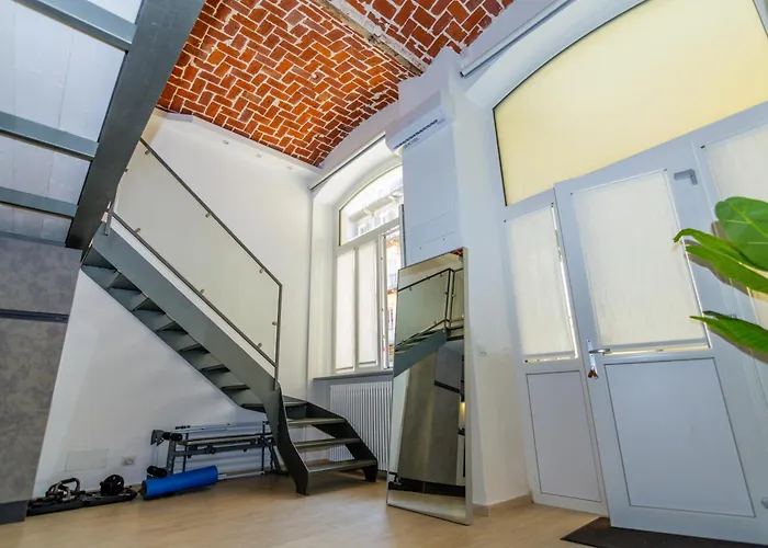 Appartement Industrial Loft -center Of Turin- By Happyhostorino Turin